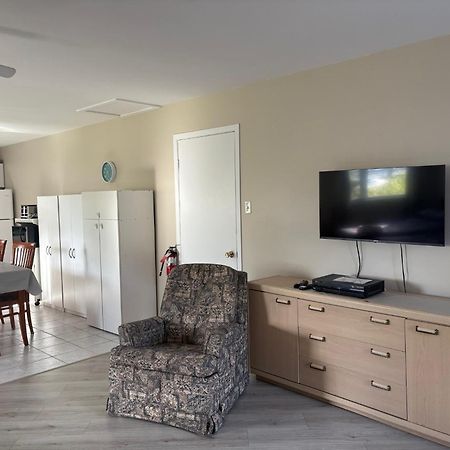 Motel Parc Beaumont Inc. מראה חיצוני תמונה